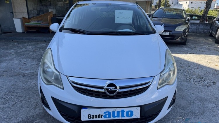 Opel Corsa GO 1.2 Esatronic