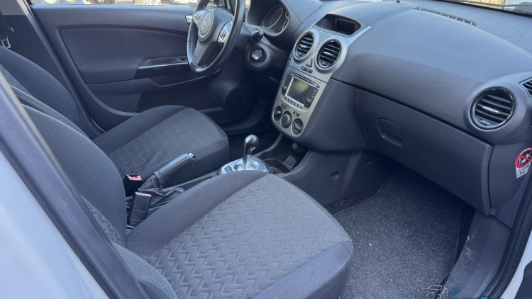 Opel Corsa GO 1.2 Esatronic