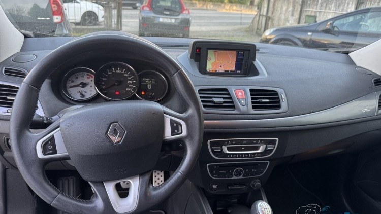 Renault M&eacute;gane Coupe 1.5 Dci