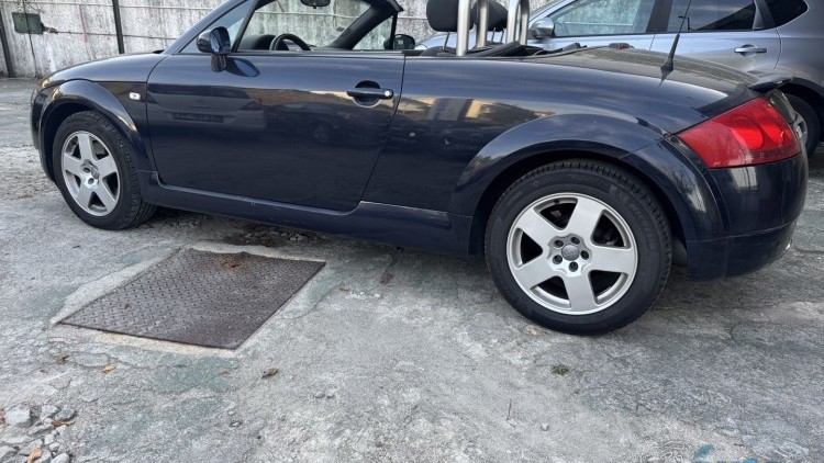 Audi TT 1.8