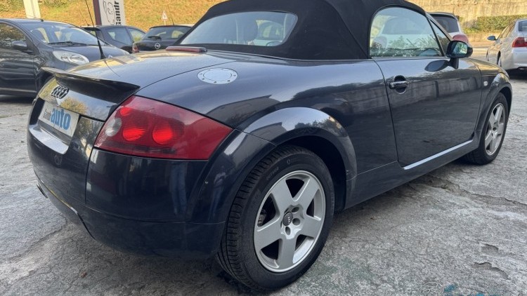 Audi TT 1.8