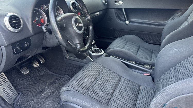 Audi TT 1.8